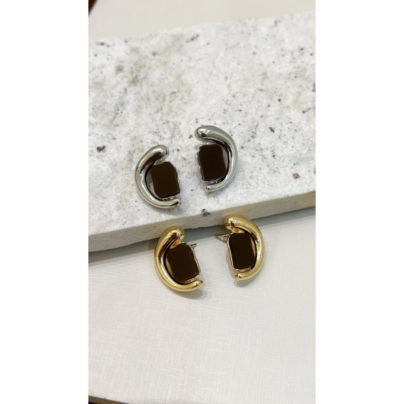 Brinco Lua Raízes Marrom